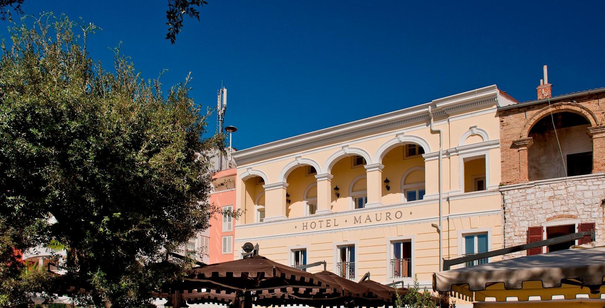 Boutique Hotel Mauro Пореч Екстериор снимка