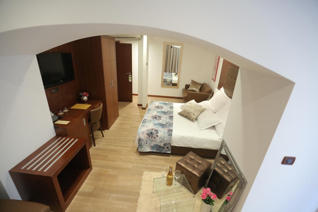 Boutique Hotel Mauro Пореч Екстериор снимка