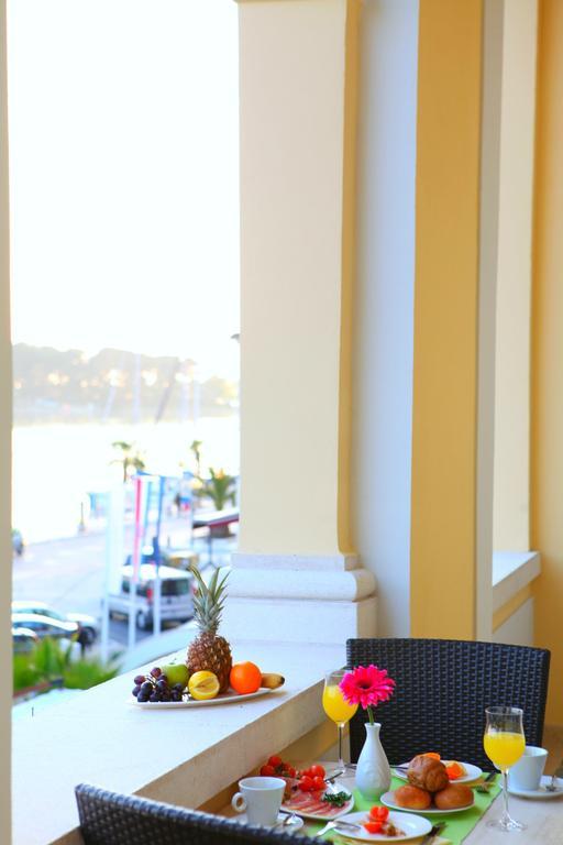 Boutique Hotel Mauro Пореч Екстериор снимка